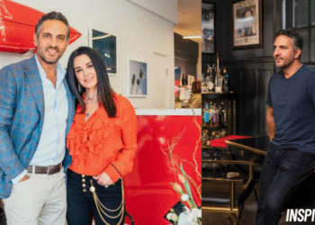 mauricio umansky net worth